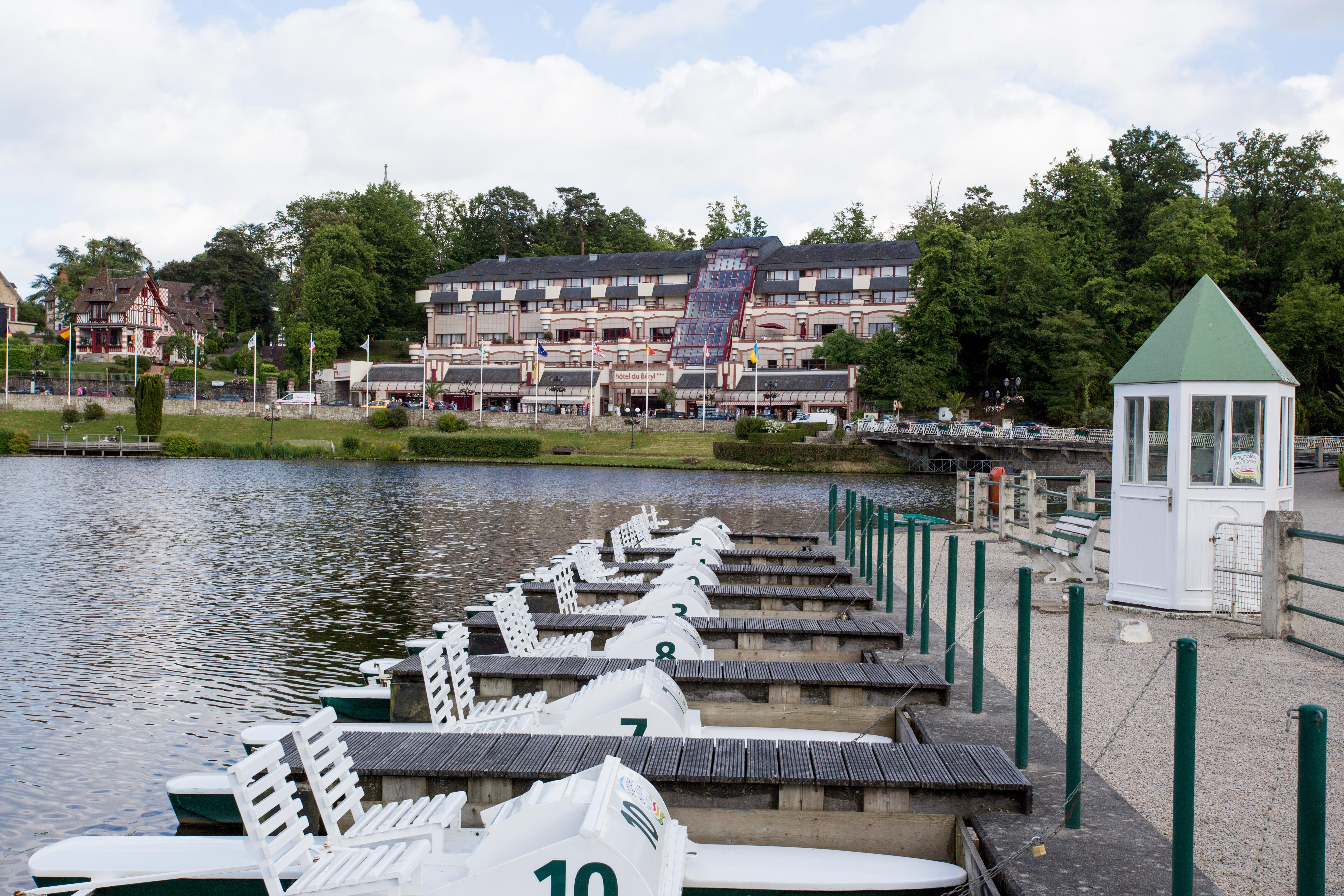Hotel Spa Du Beryl Bagnoles de l'Orne Normandie Exterior foto