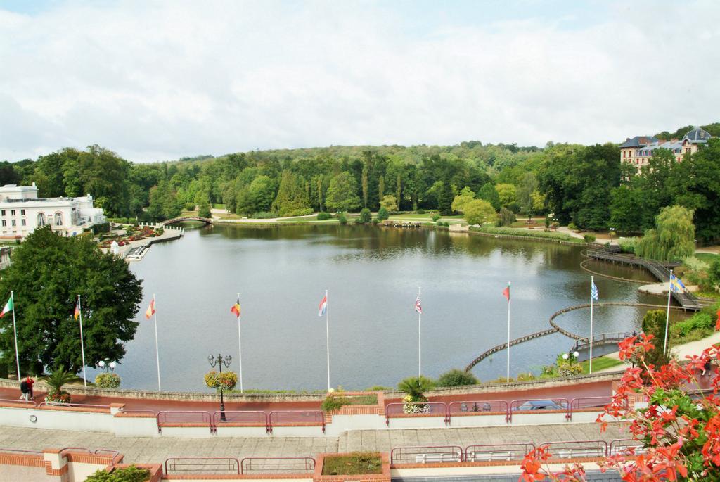 Hotel Spa Du Beryl Bagnoles de l'Orne Normandie Exterior foto