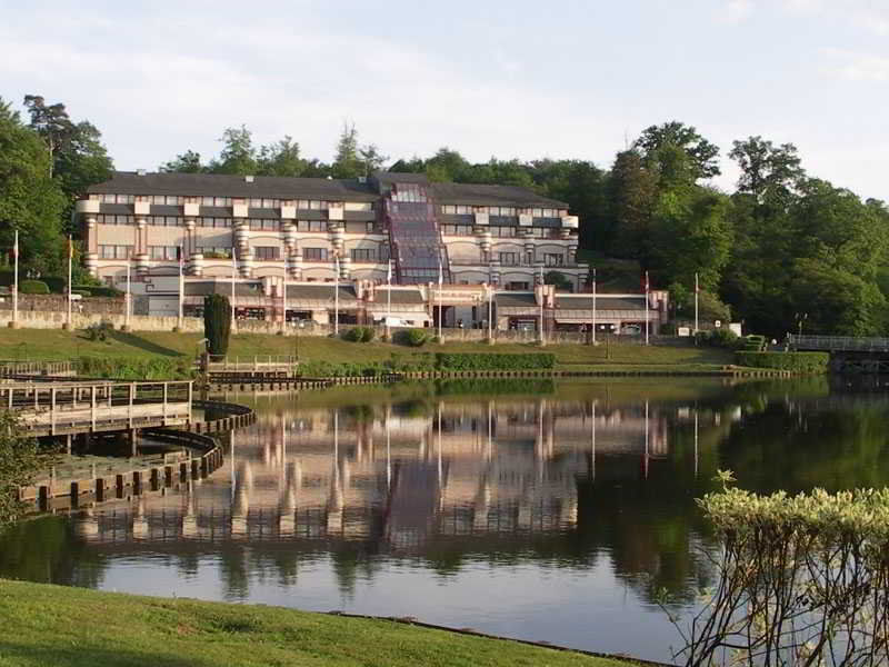 Hotel Spa Du Beryl Bagnoles de l'Orne Normandie Exterior foto